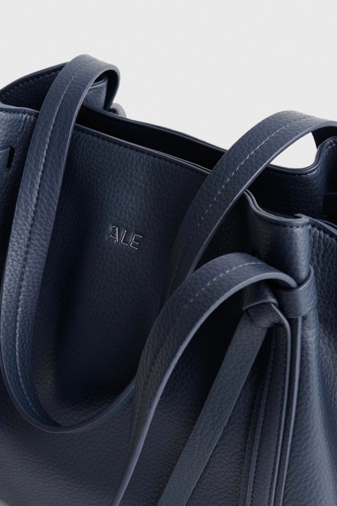 ALE - Cante krahu lekure kafe dhe blu