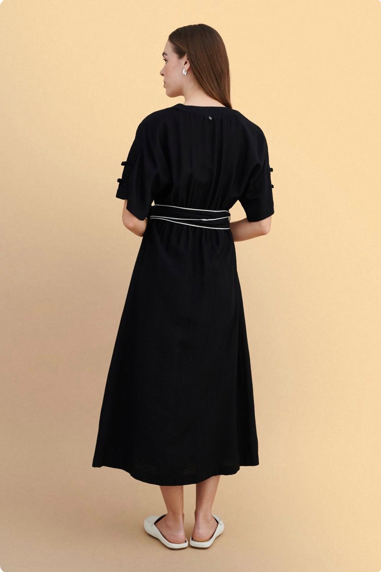 attrattivo - Fustan jeshil dhe i zi me rrip ne bel