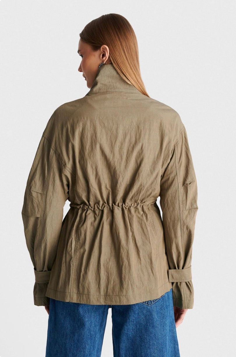 ALE - Xhakete doku blu dhe jeshile me lidhje ne bel