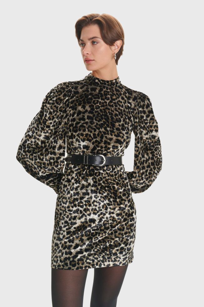 Ale - Fustan velvet me printe leopardi
