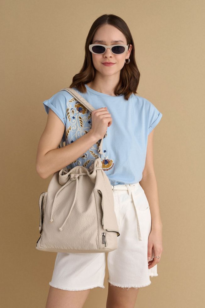 attrattivo - Cante krahu e kuqe dhe e bardhe