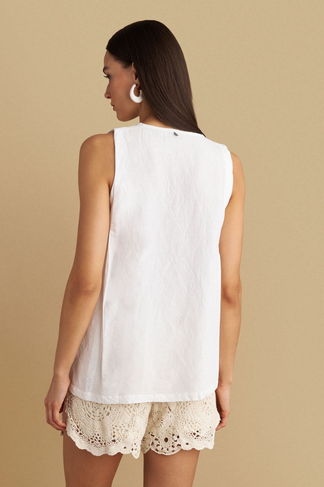 attrattivo - Bluze lino pa menge e bardhe asimetrike