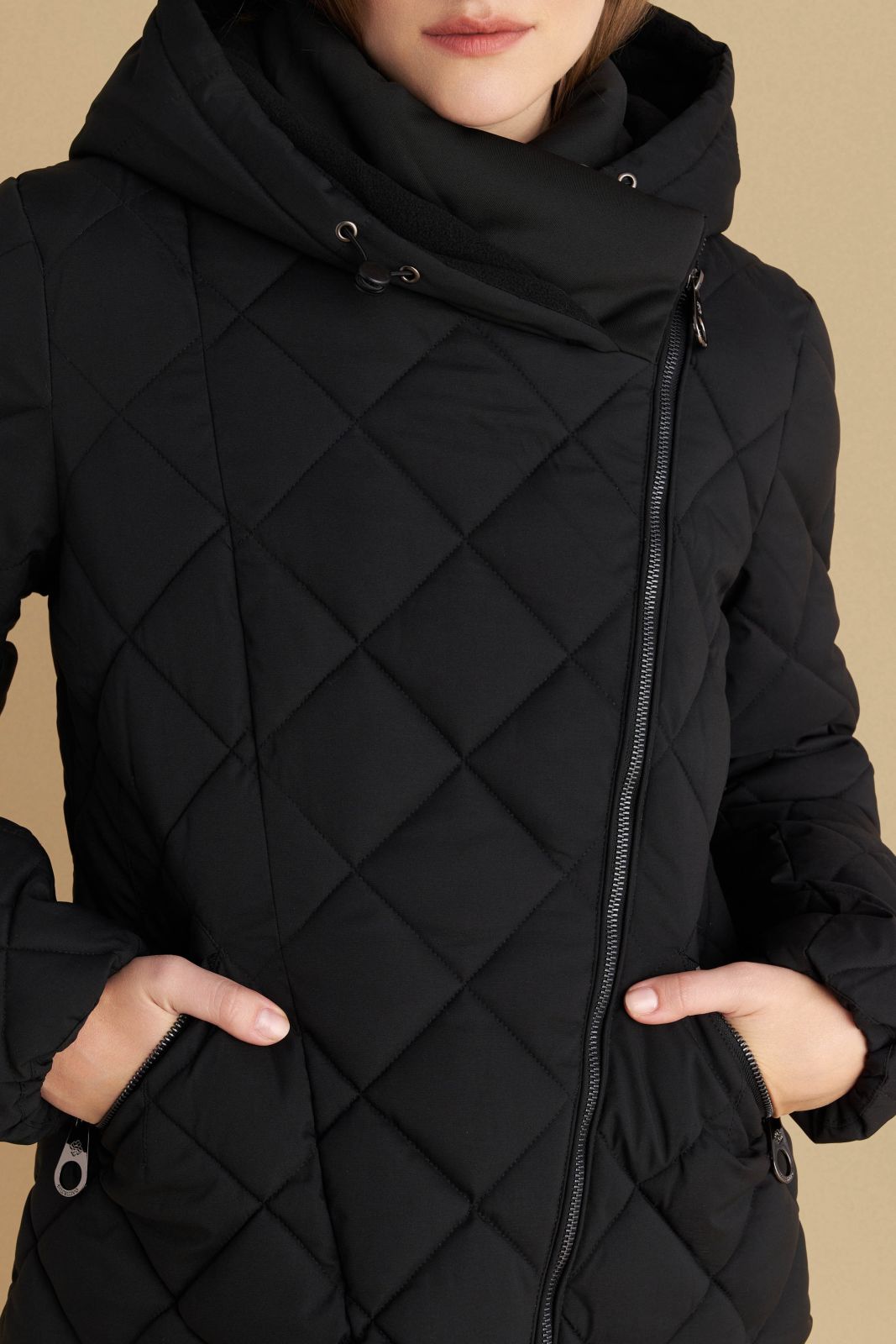 attrattivo - Xhup vishnje dhe i zi me kapuc