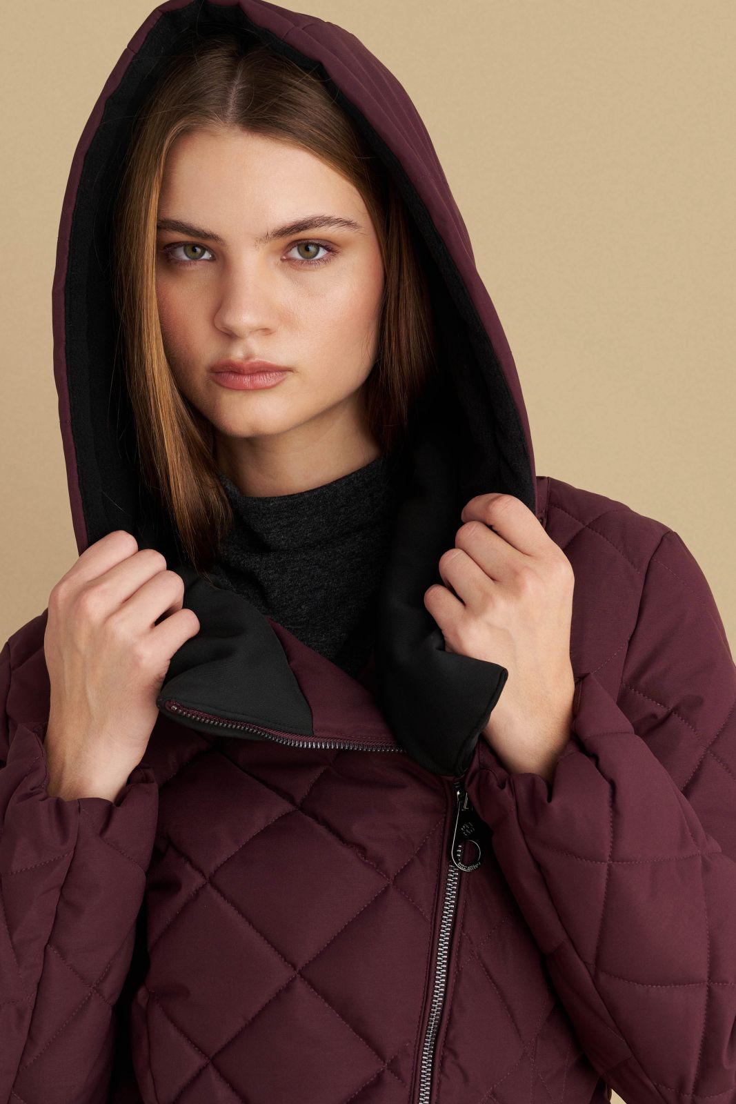 attrattivo - Xhup vishnje dhe i zi me kapuc