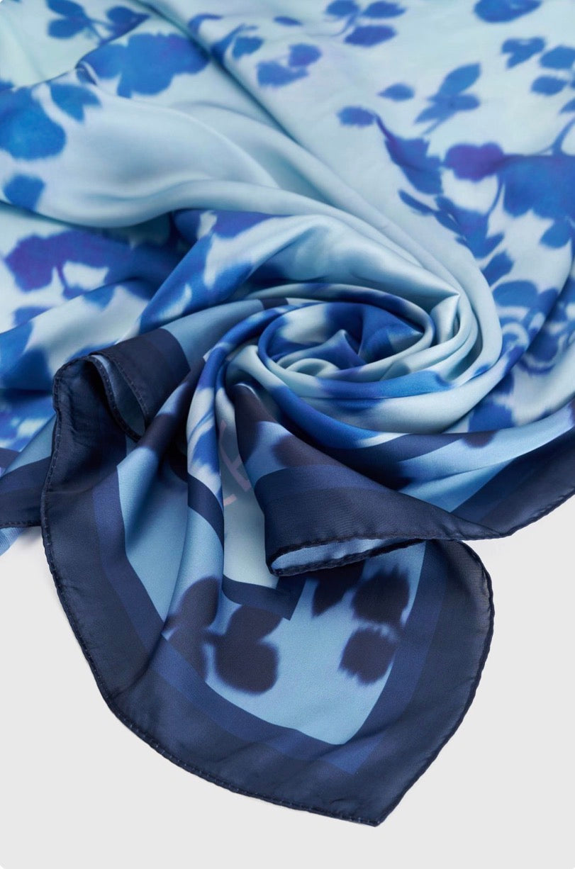 ALE - Shall blu floral