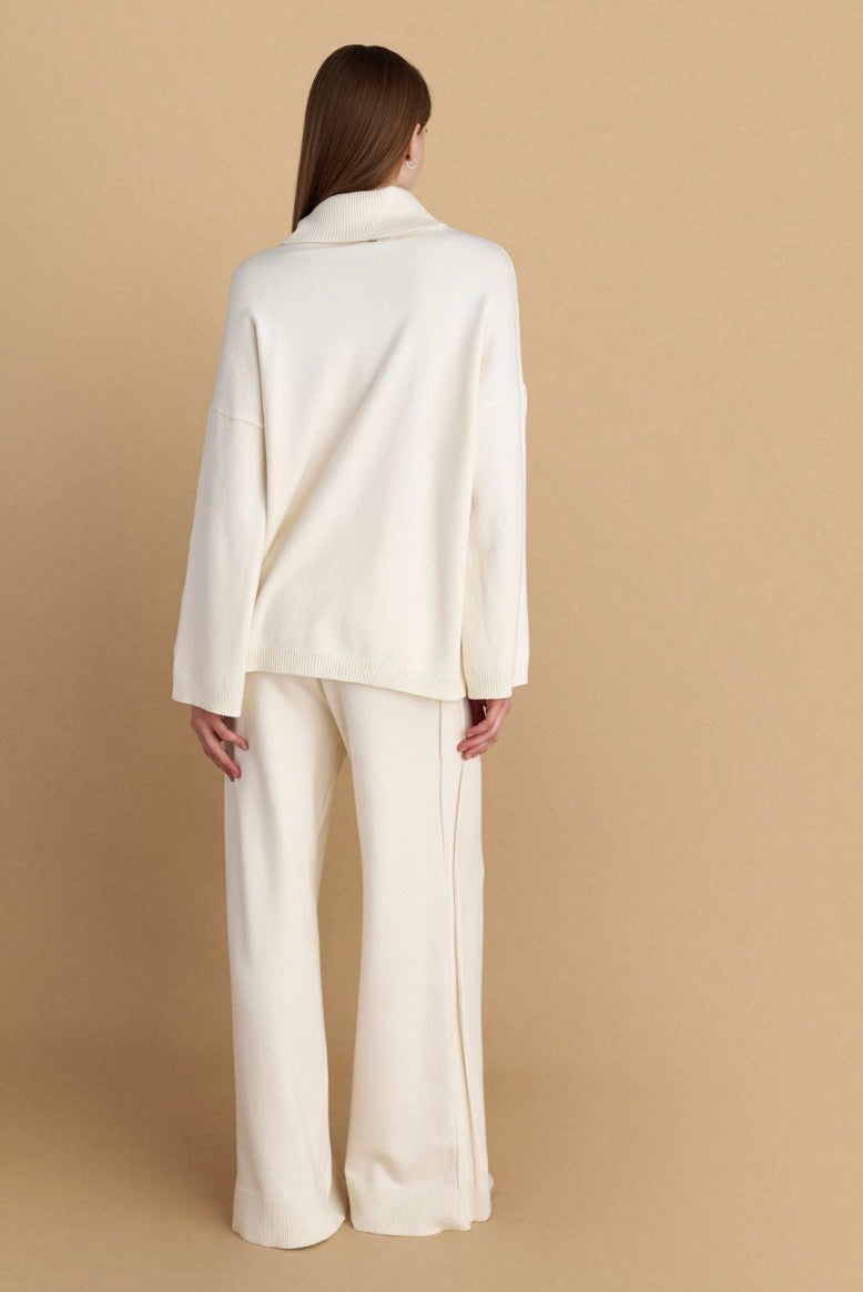 attrattivo - Pulover kafe dhe bezhe me kopsa dekortive