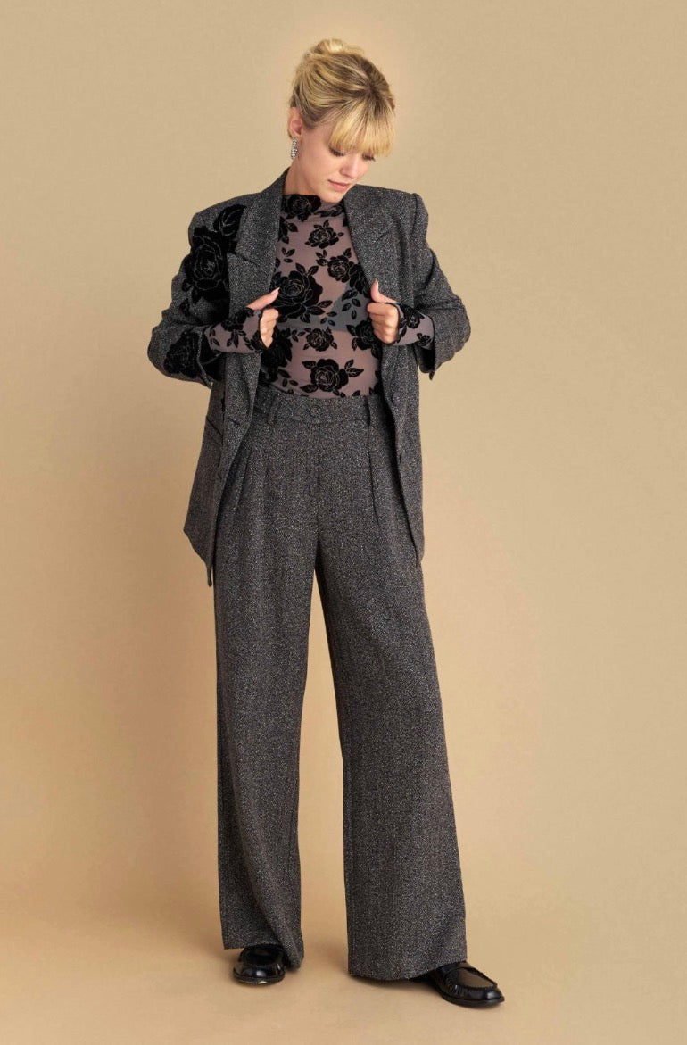 attrattivo - Kostum stofi gri xhakete dhe pantallona me motive veludhe