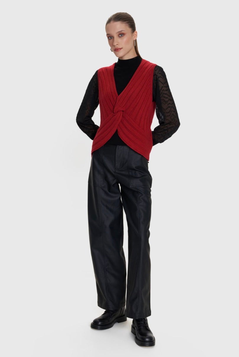 ALE - Jelek deve kaf dhe i kuq