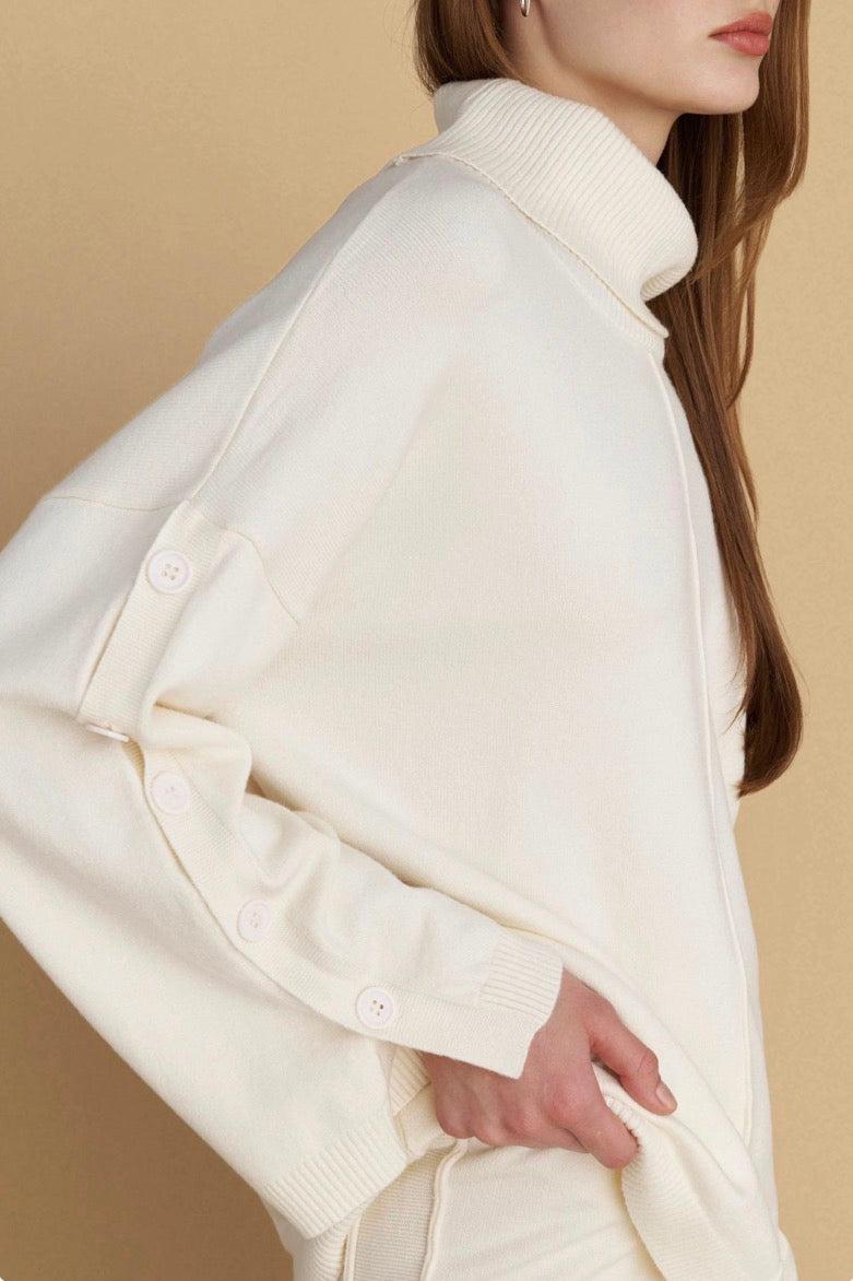 attrattivo - Pulover kafe dhe bezhe me kopsa dekortive