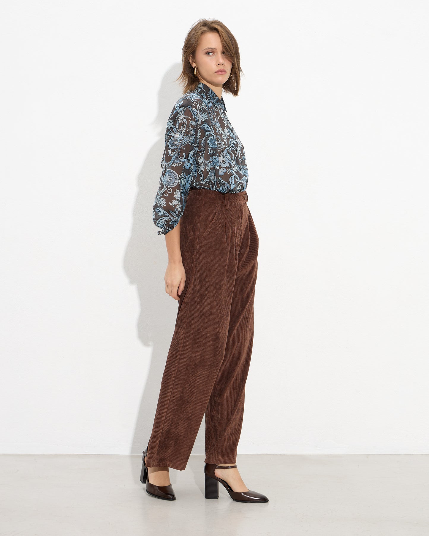 Passager - Pantallona kadife kafe dhe blu ne prerje te drejte