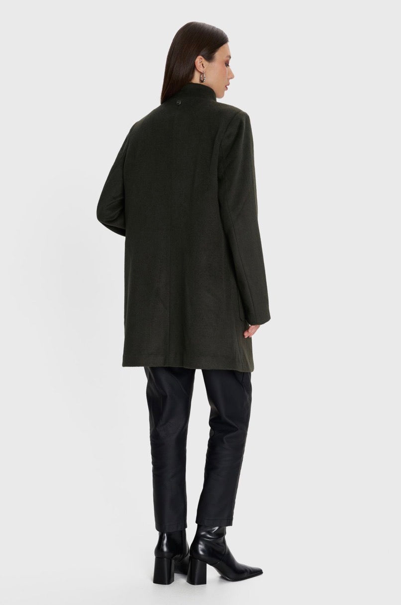 ALE - Pallto e shkurter jeshile dhe e zeze me xhepa perpara