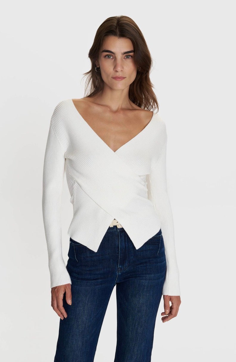 ALE - Bluze blu, roze , e bardhe dhe e zeze e thurur me jake V