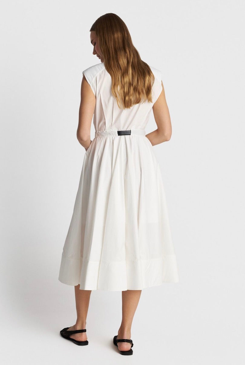 ALE - Fustan trecereksh i zi dhe i bardhe me rrip