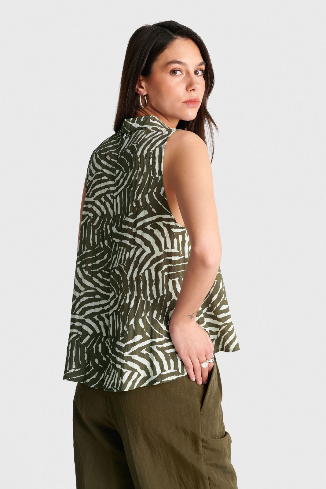 ALE - Kemishe kremi jeshile me motive