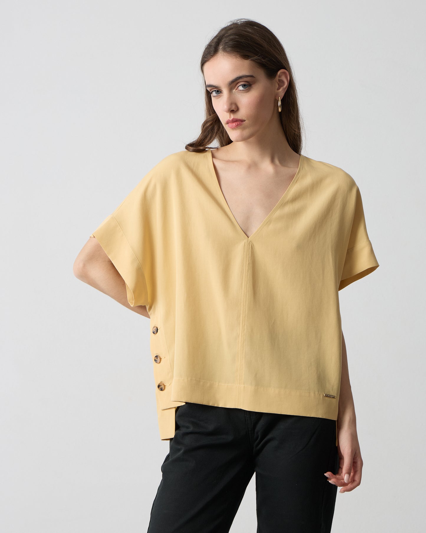 Passager - Bluze e verdhe dhe kafe me jake V dhe detaje ne ane