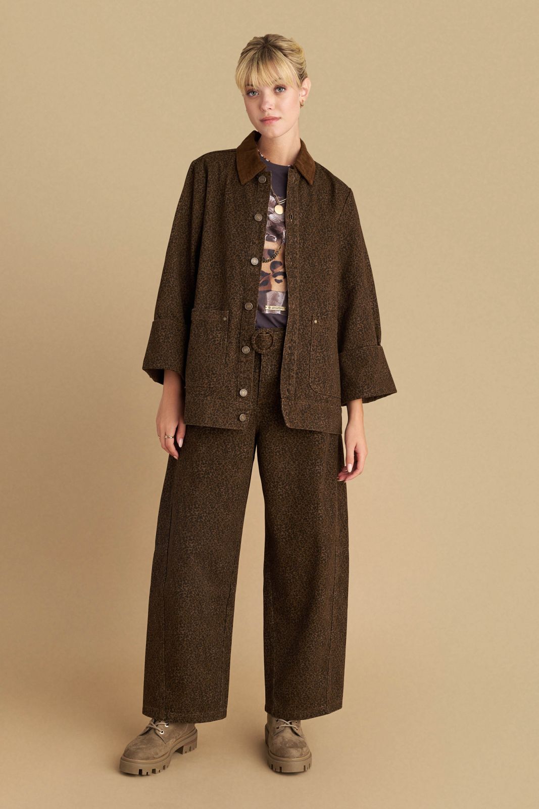 attrattivo  - Xhakete kafe oversize me printe leopardi