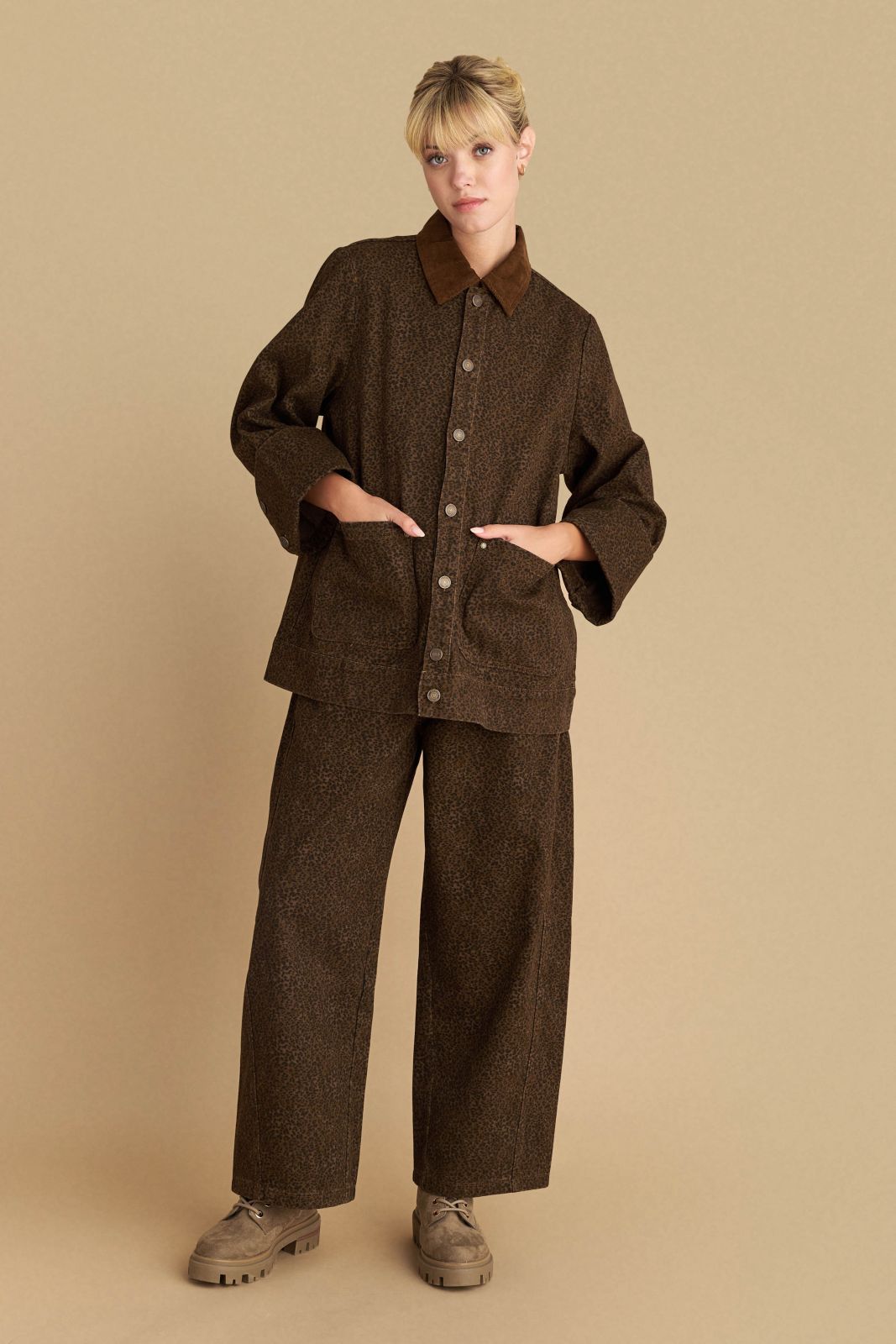 attrattivo  - Xhakete kafe oversize me printe leopardi