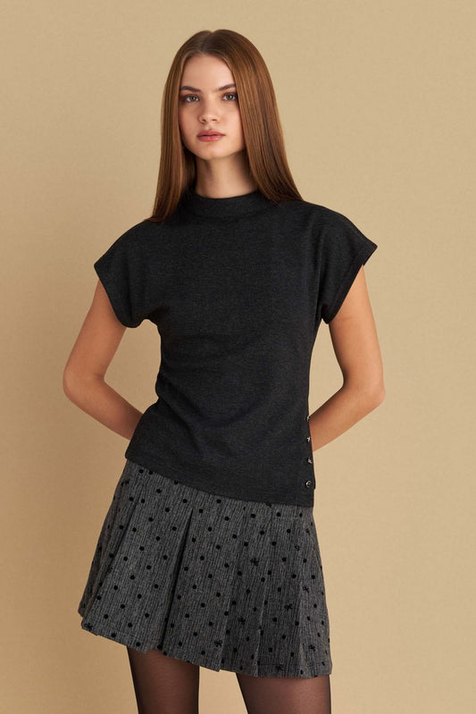 attrattivo - Bluze gri pa menge me kopsa dekorative