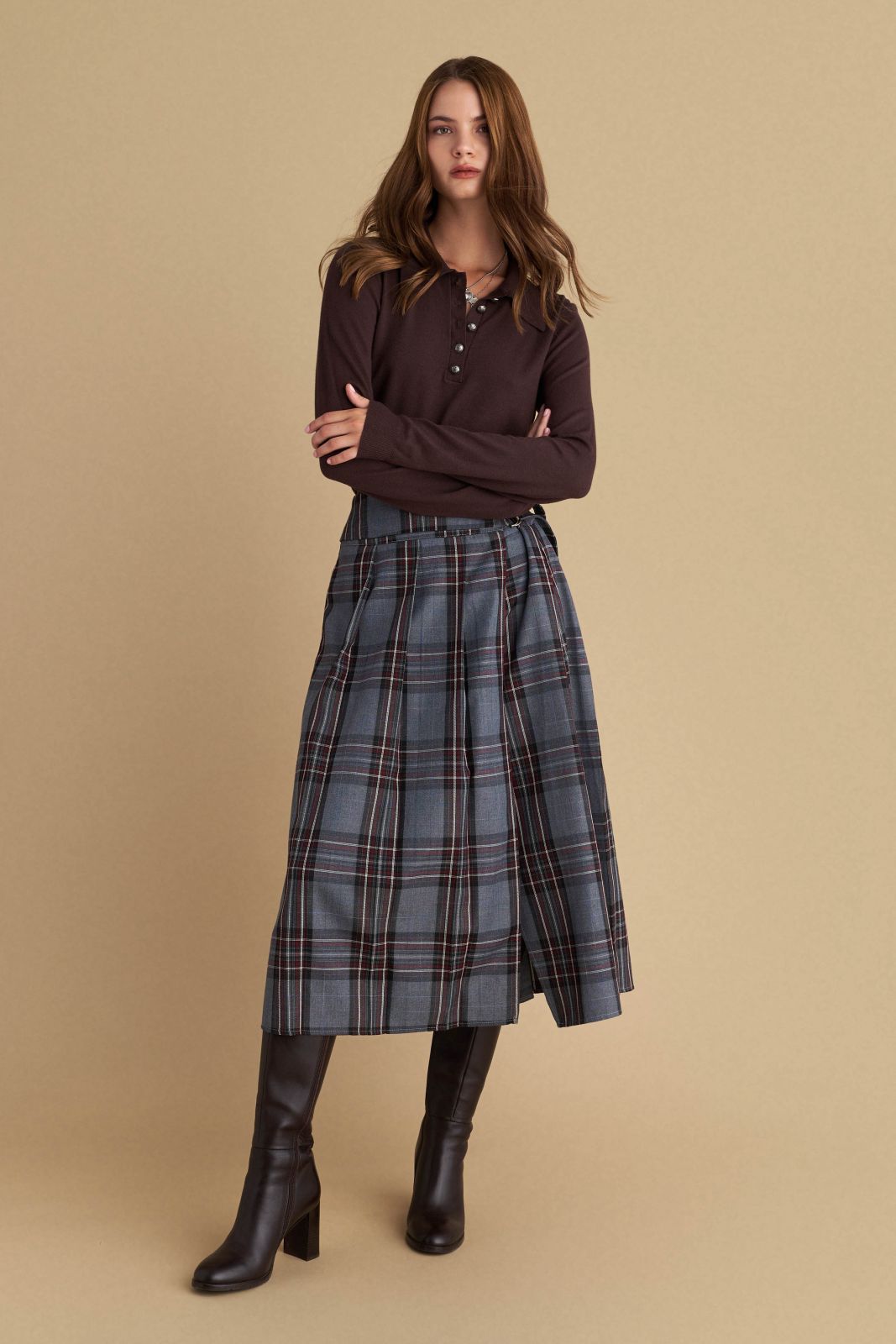 attrattivo - Bluze kafe, jeshile dhe e zeze me jake