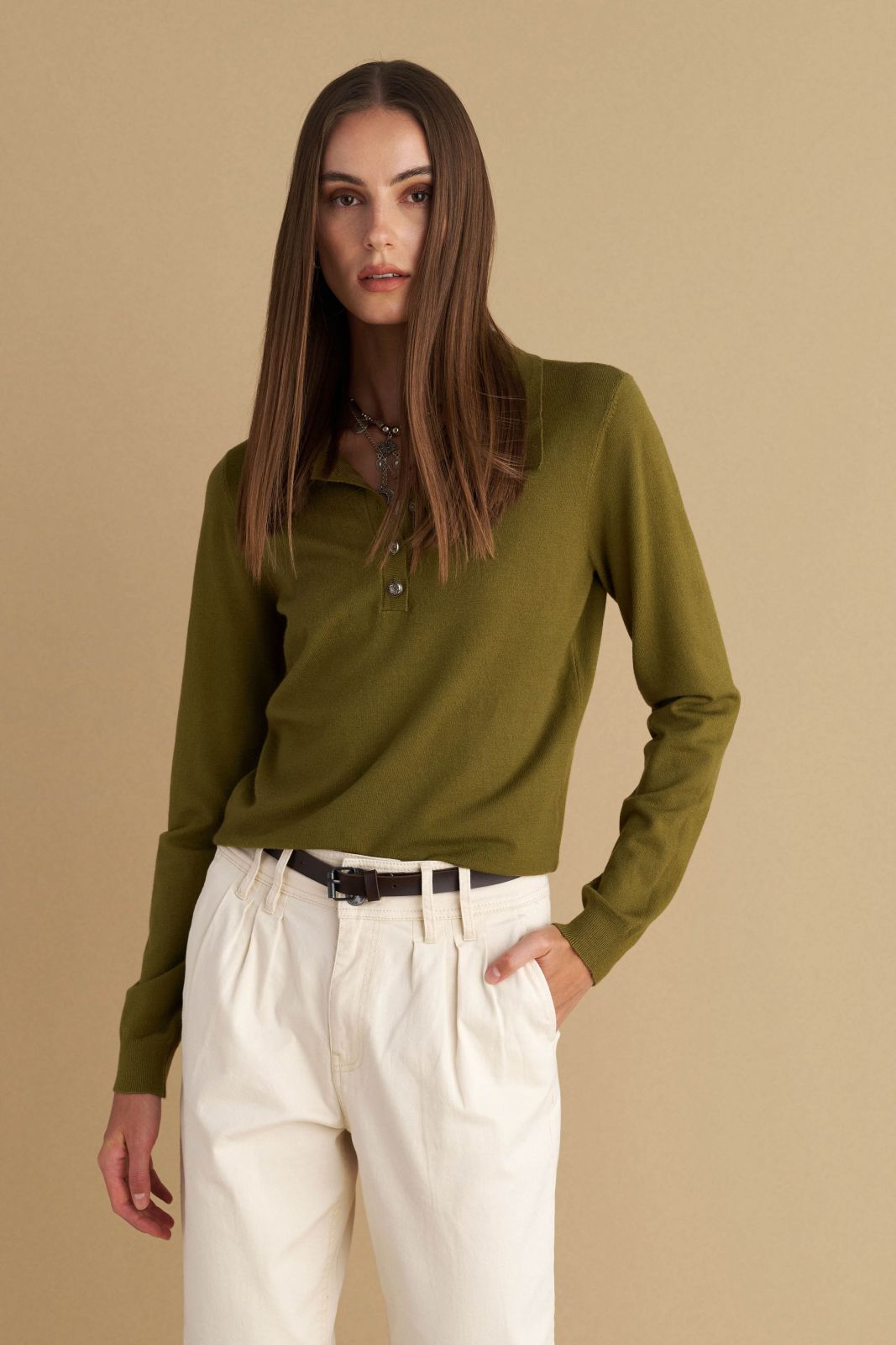 attrattivo - Bluze kafe, jeshile dhe e zeze me jake