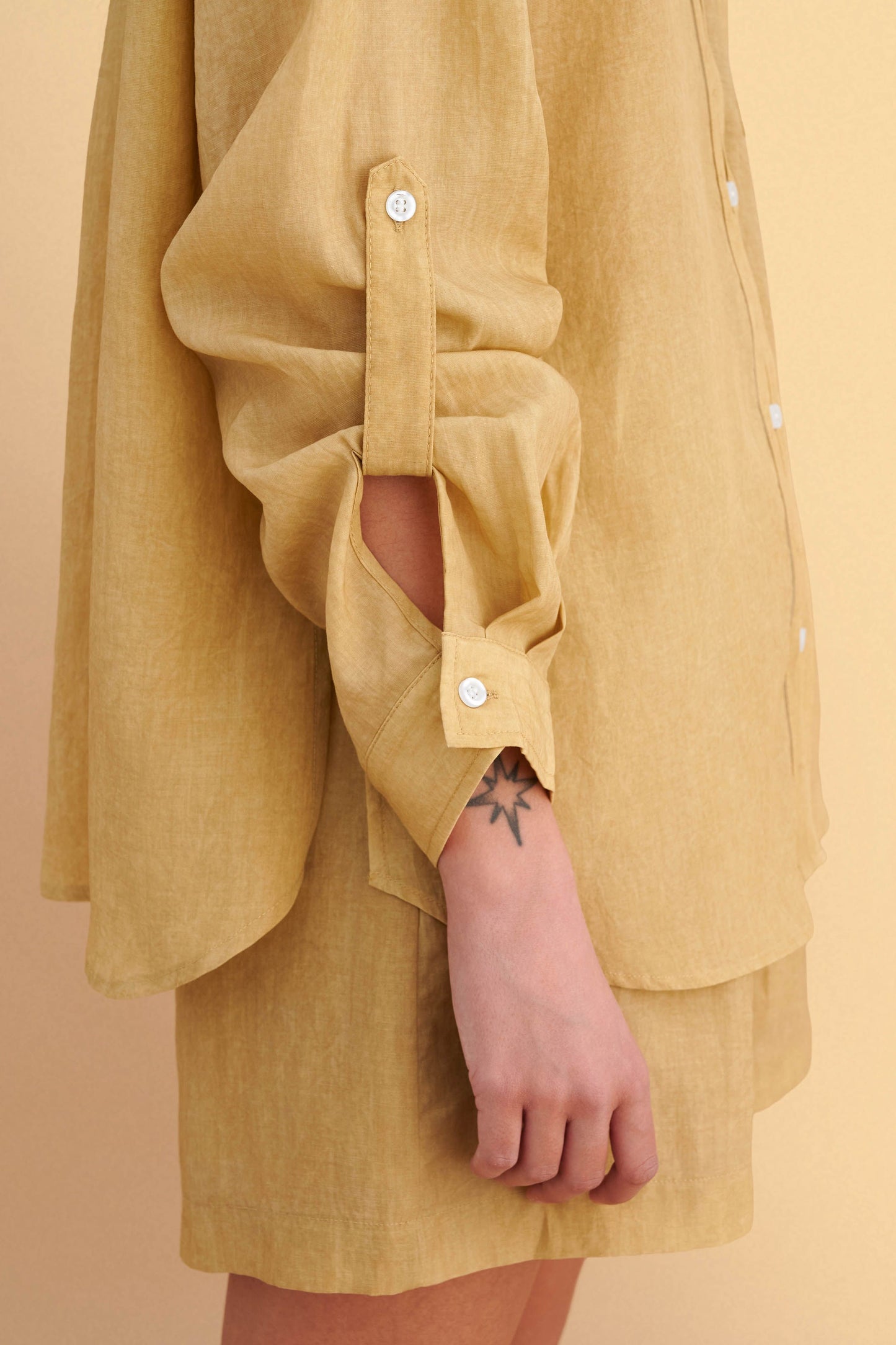 attrattivo - Kemishe stil oversize e verdhe dhe roze