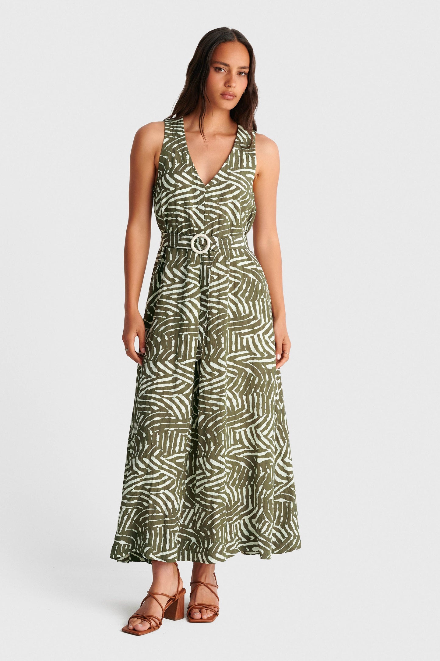 ALE - Fustan kremi jeshil me motive dhe rrip