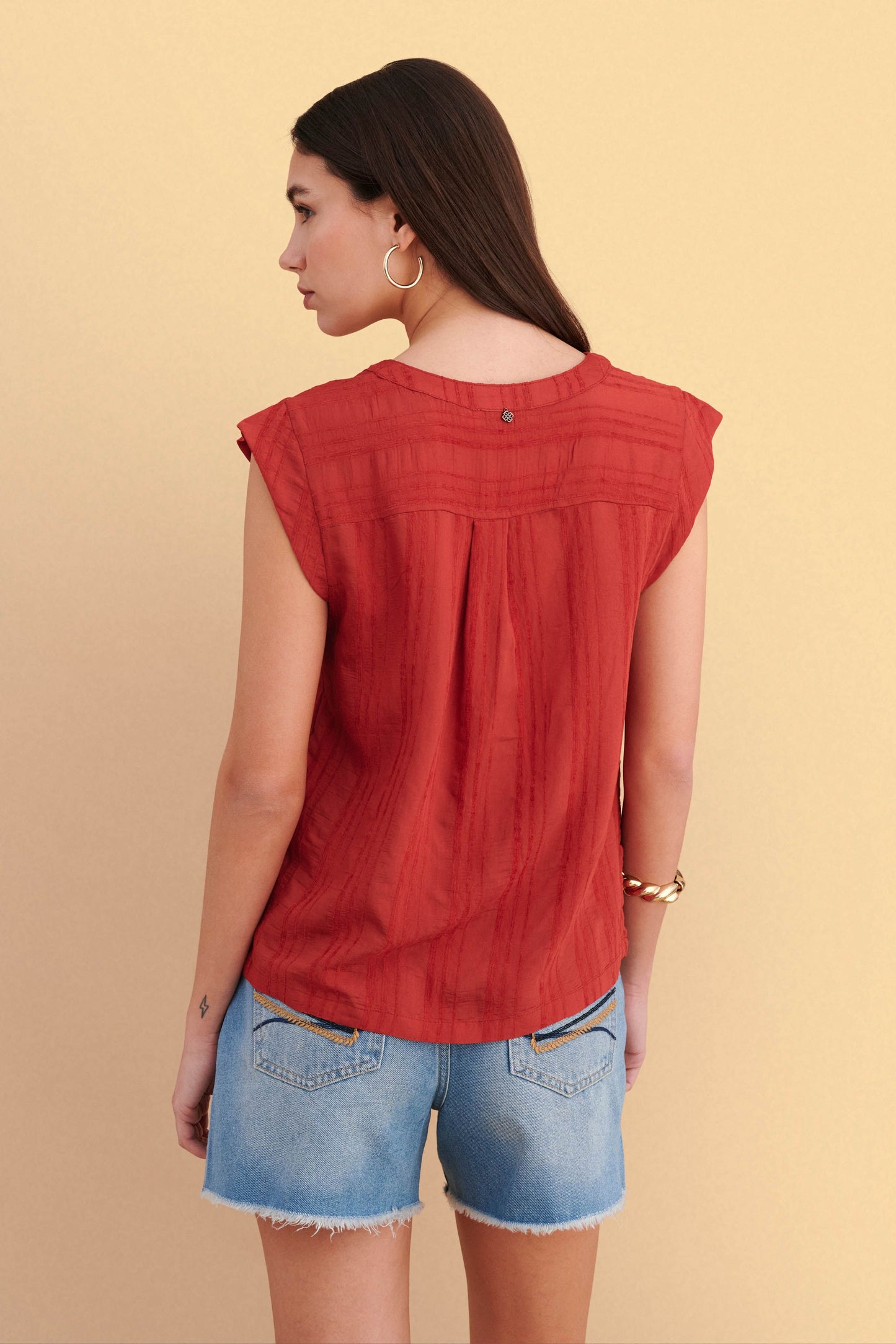 attrattivo - Bluze e kuqe me kopsa