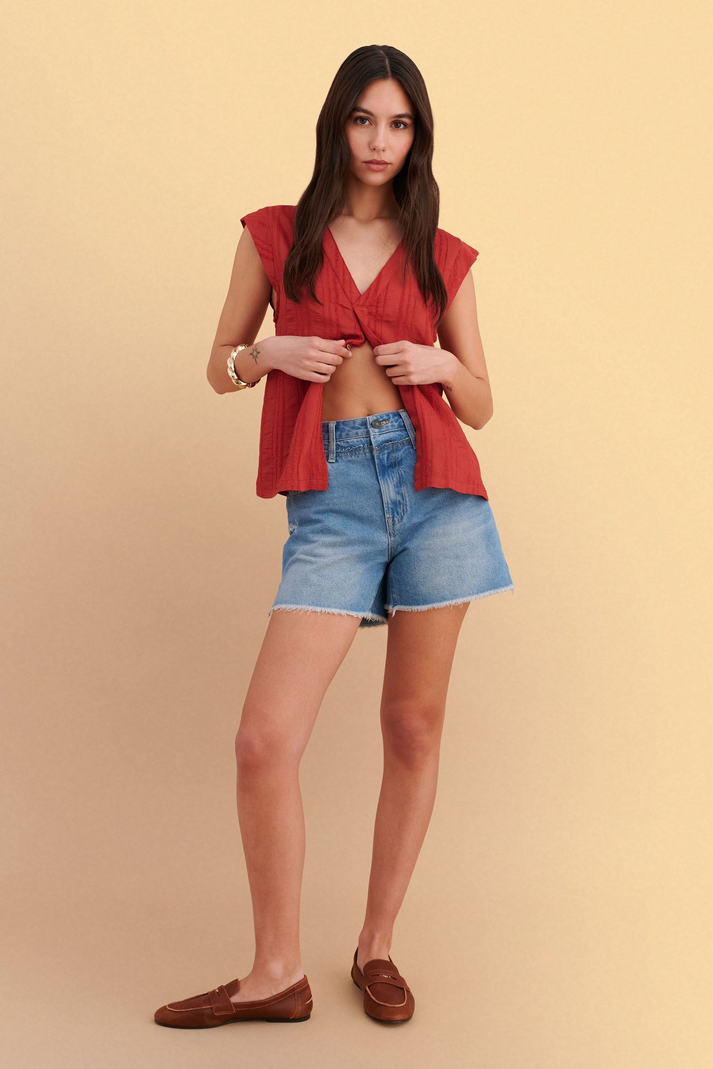 attrattivo - Bluze e kuqe me kopsa