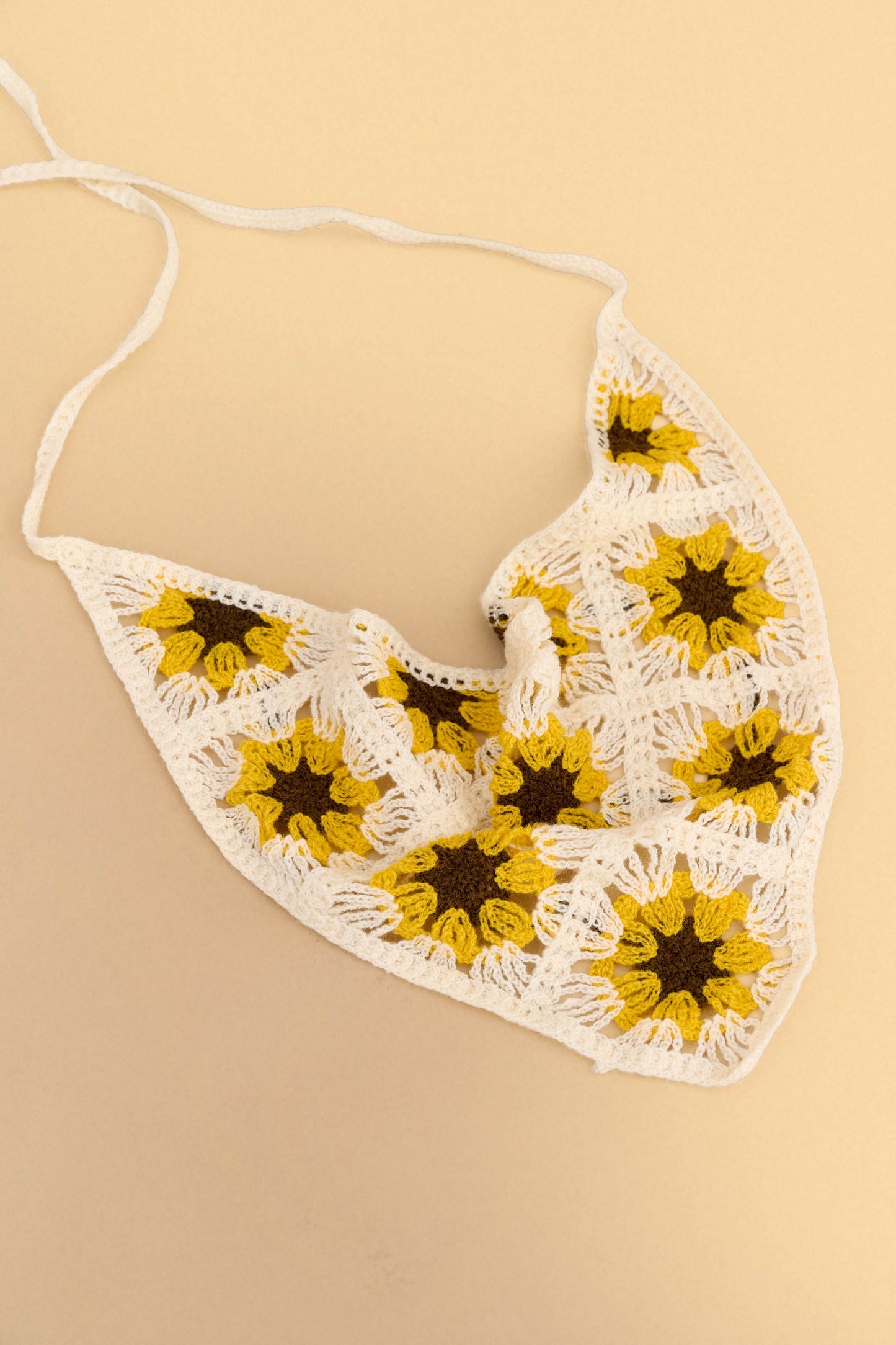attrattivo - Bandana me thurje dhe motive florale