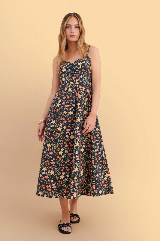 attrattivo - Fustan trecereksh i zi me motive florale