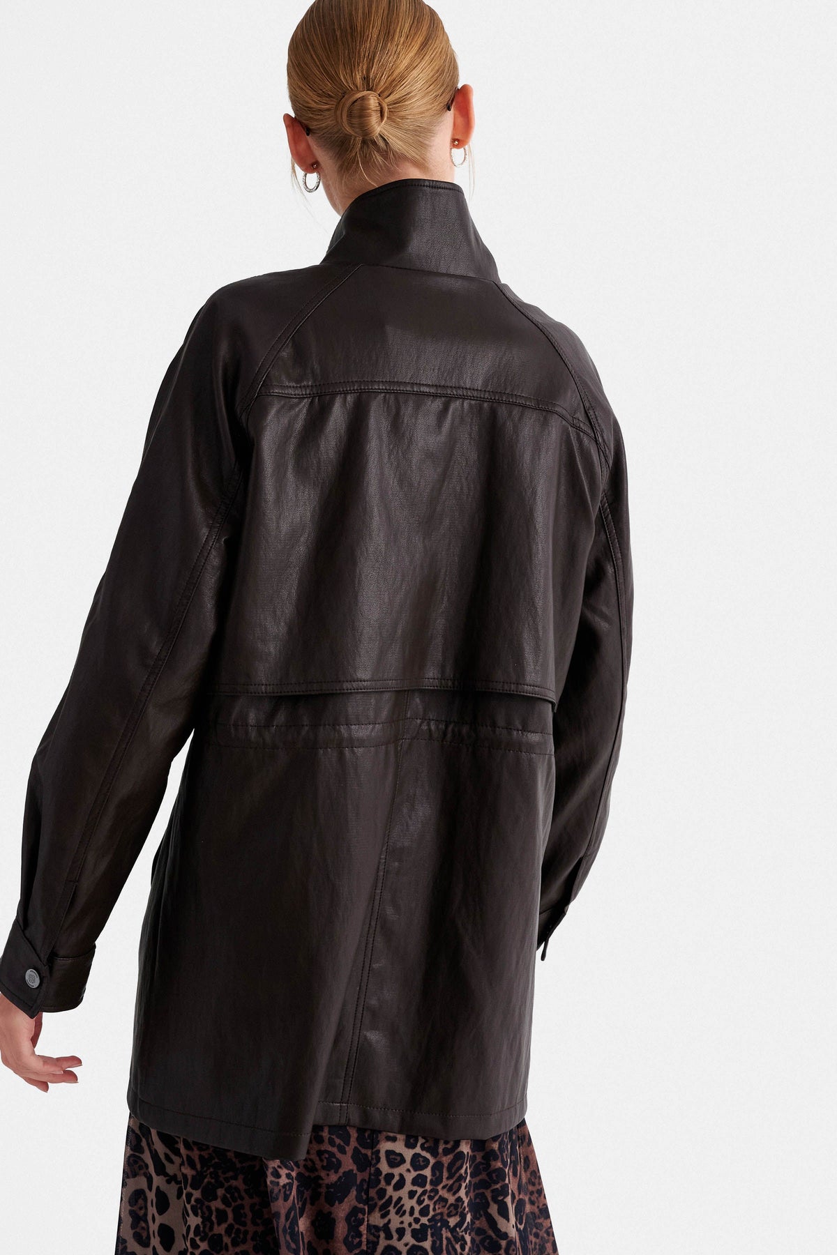 attrattivo - Xhakete lekure kafe stil oversize