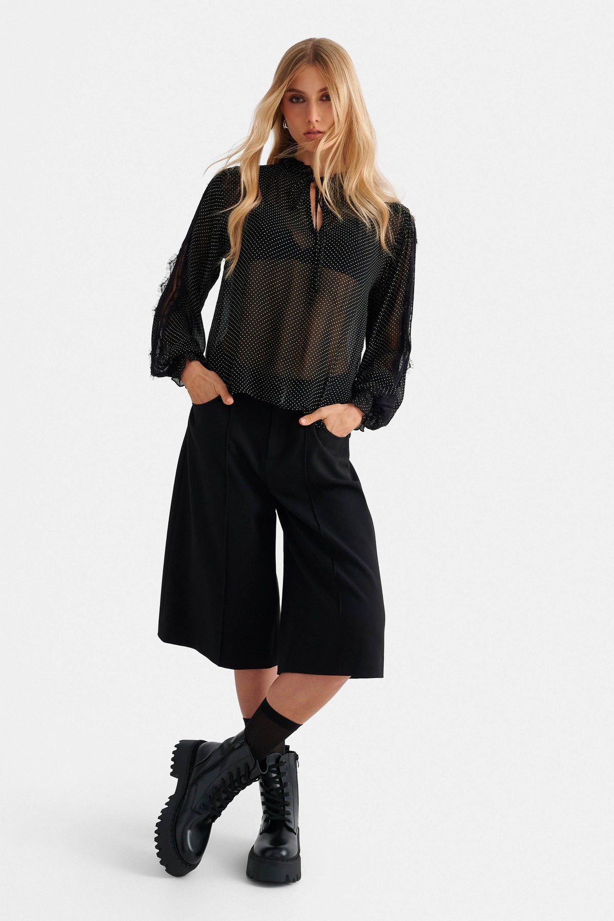 attrattivo - Bluze e zeze transparente me motive pikash dhe detaje dantelle