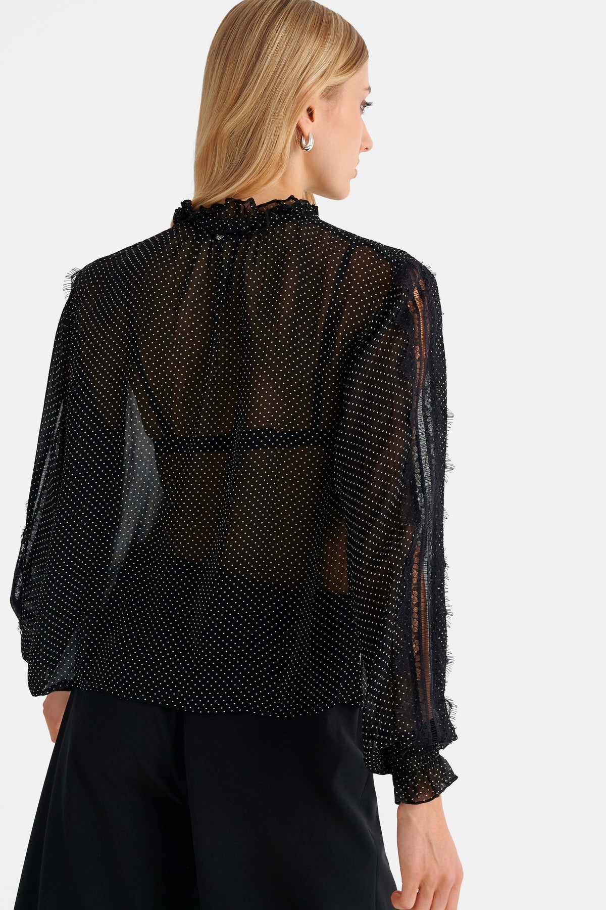 attrattivo - Bluze e zeze transparente me motive pikash dhe detaje dantelle