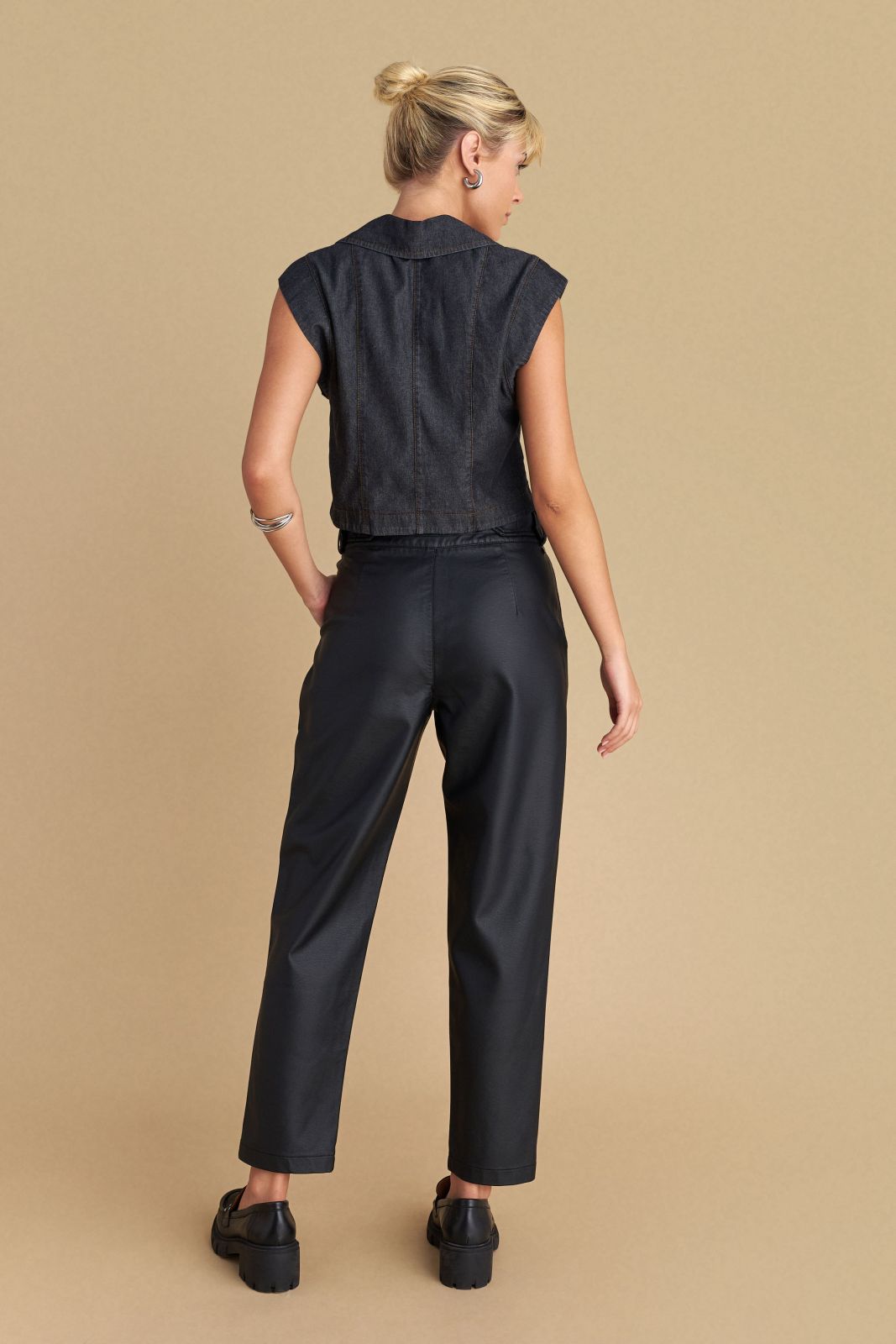 attrattivo - Pantallona lekure vishnje dhe te zeza me rrip ne ane