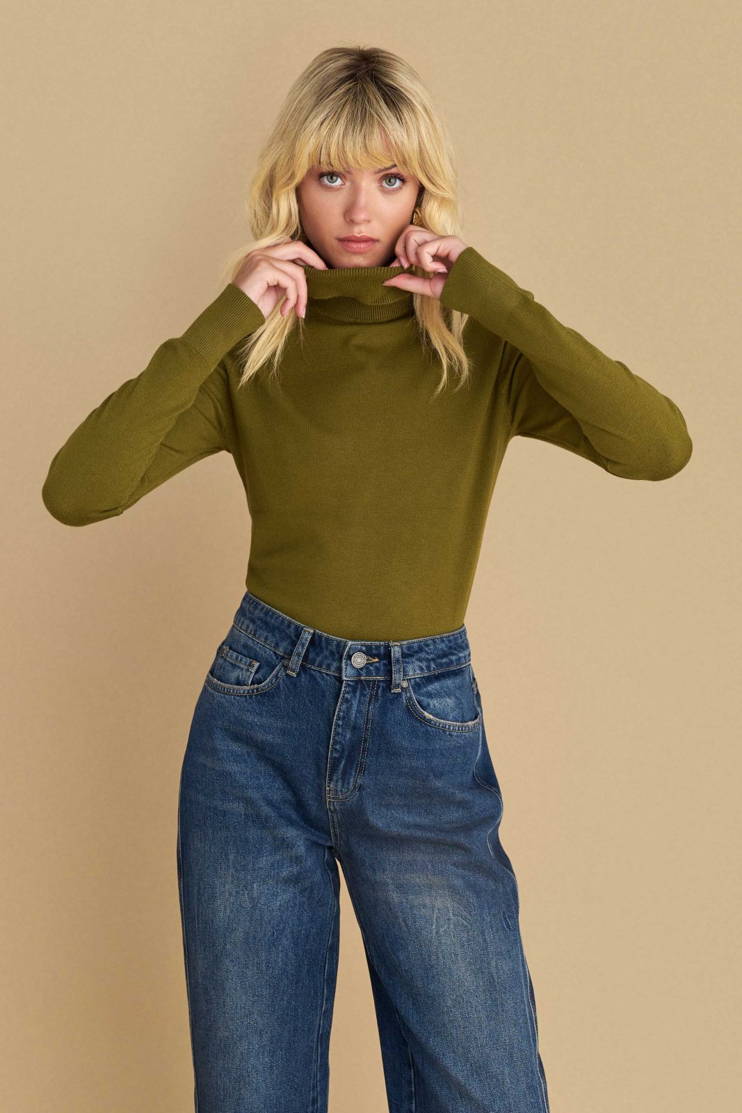 attrattivo - Pulover me golf e holle vishnje, jeshile , bezhe ,gri  dhe e zeze