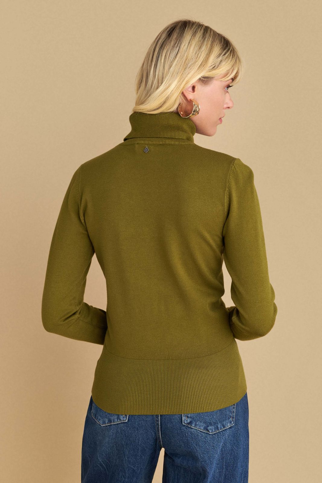 attrattivo - Pulover me golf e holle vishnje, jeshile , bezhe ,gri  dhe e zeze