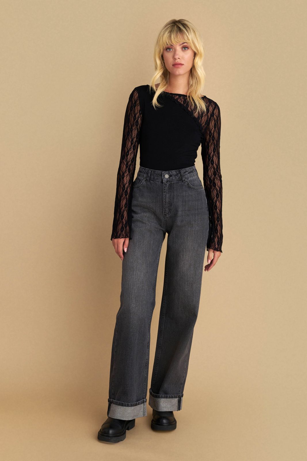 attrattivo - Xhinse gri me prerje te drejte dhe me kthim ne fund