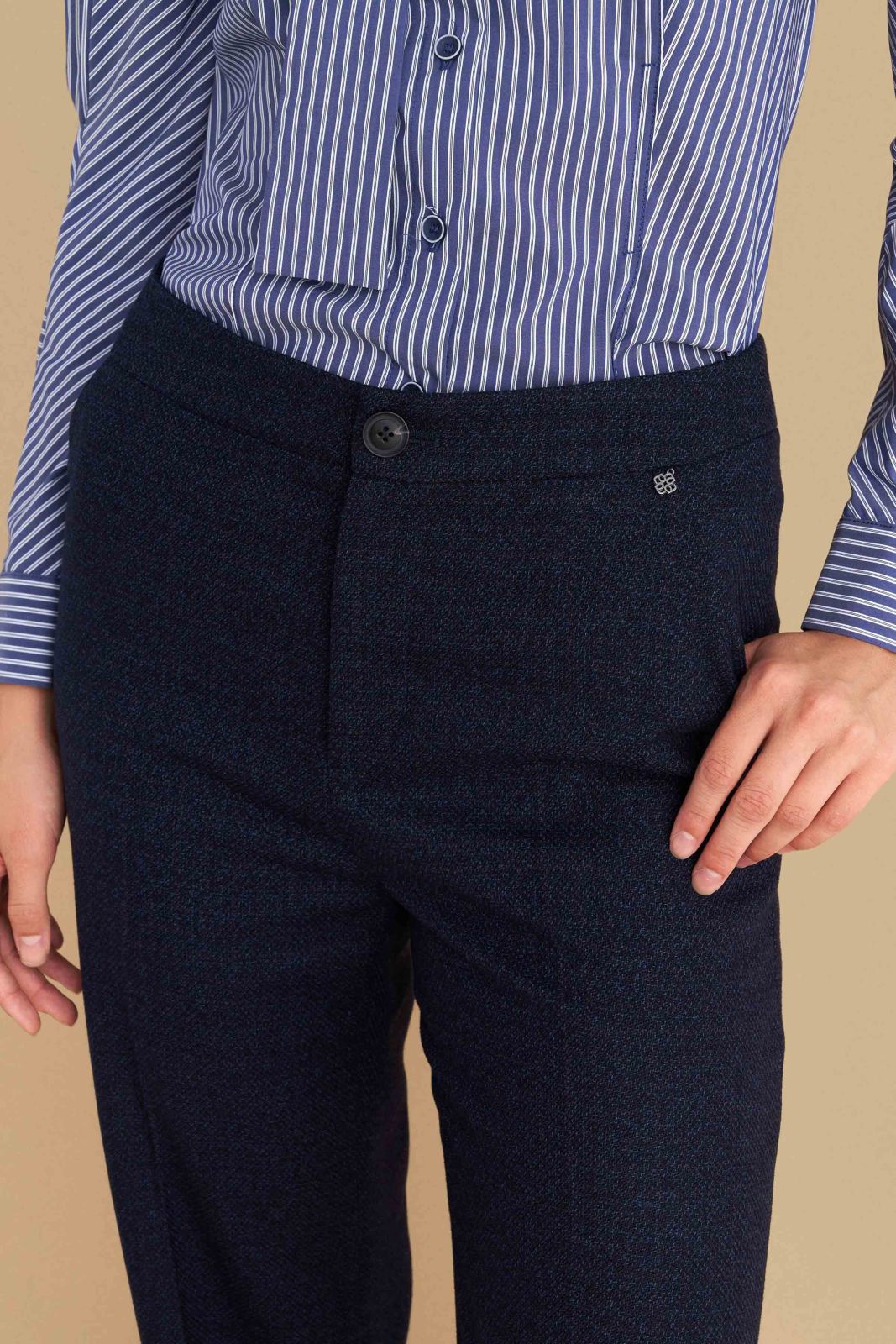 attrativo - Pantallona stofi blu me prerje te drejte.