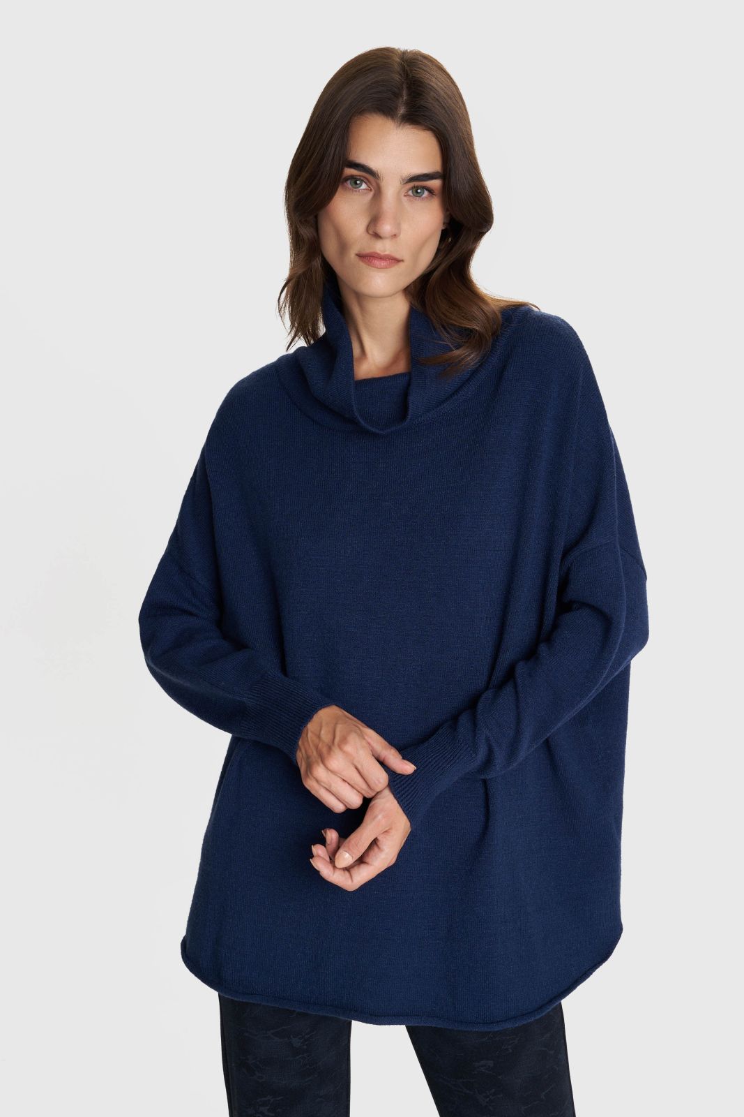 ALE - Pulover e lirshme blu,jeshile, e bardhe, e zeze dhe vishnje