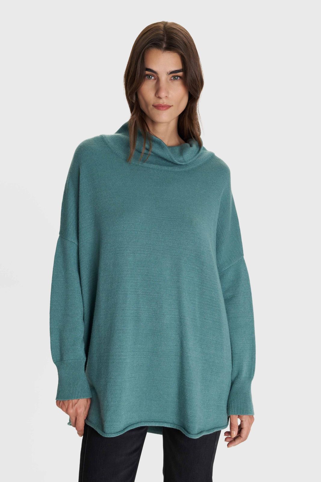 ALE - Pulover e lirshme blu,jeshile, e bardhe, e zeze dhe vishnje