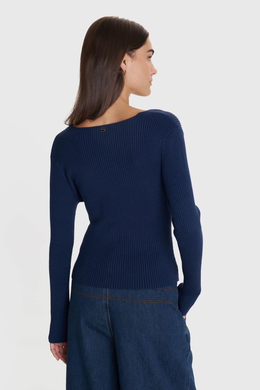 ALE - Bluze blu, roze , e bardhe dhe e zeze e thurur me jake V