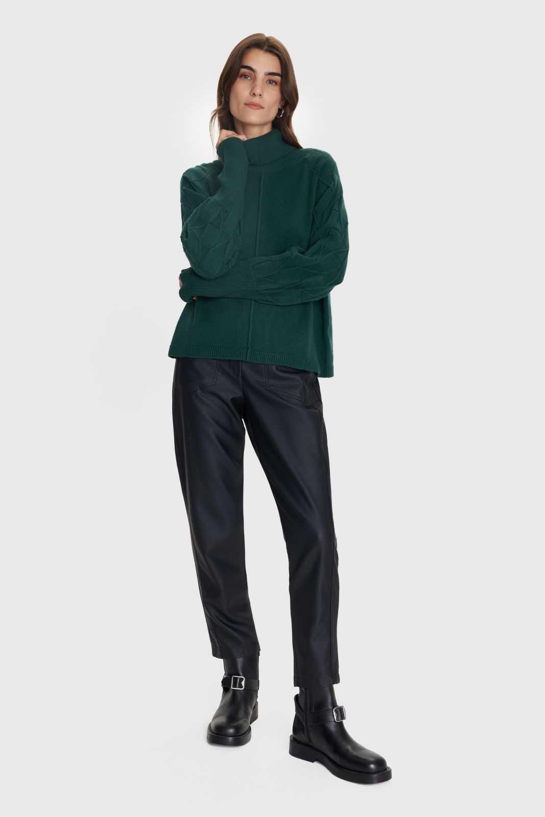 ALE - Pulover kafe dhe jeshile me jake golf dhe detaje ne menge