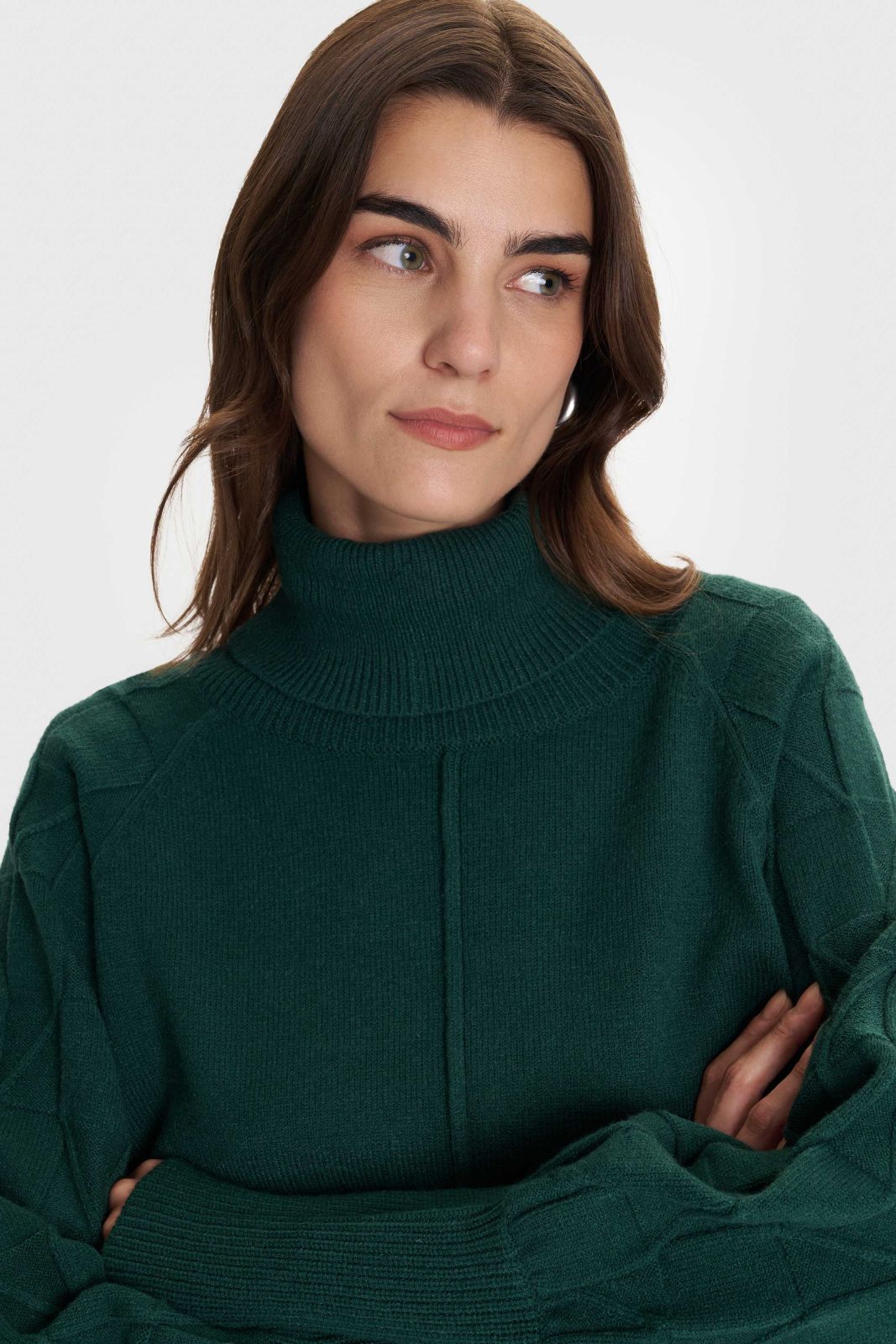 ALE - Pulover kafe dhe jeshile me jake golf dhe detaje ne menge