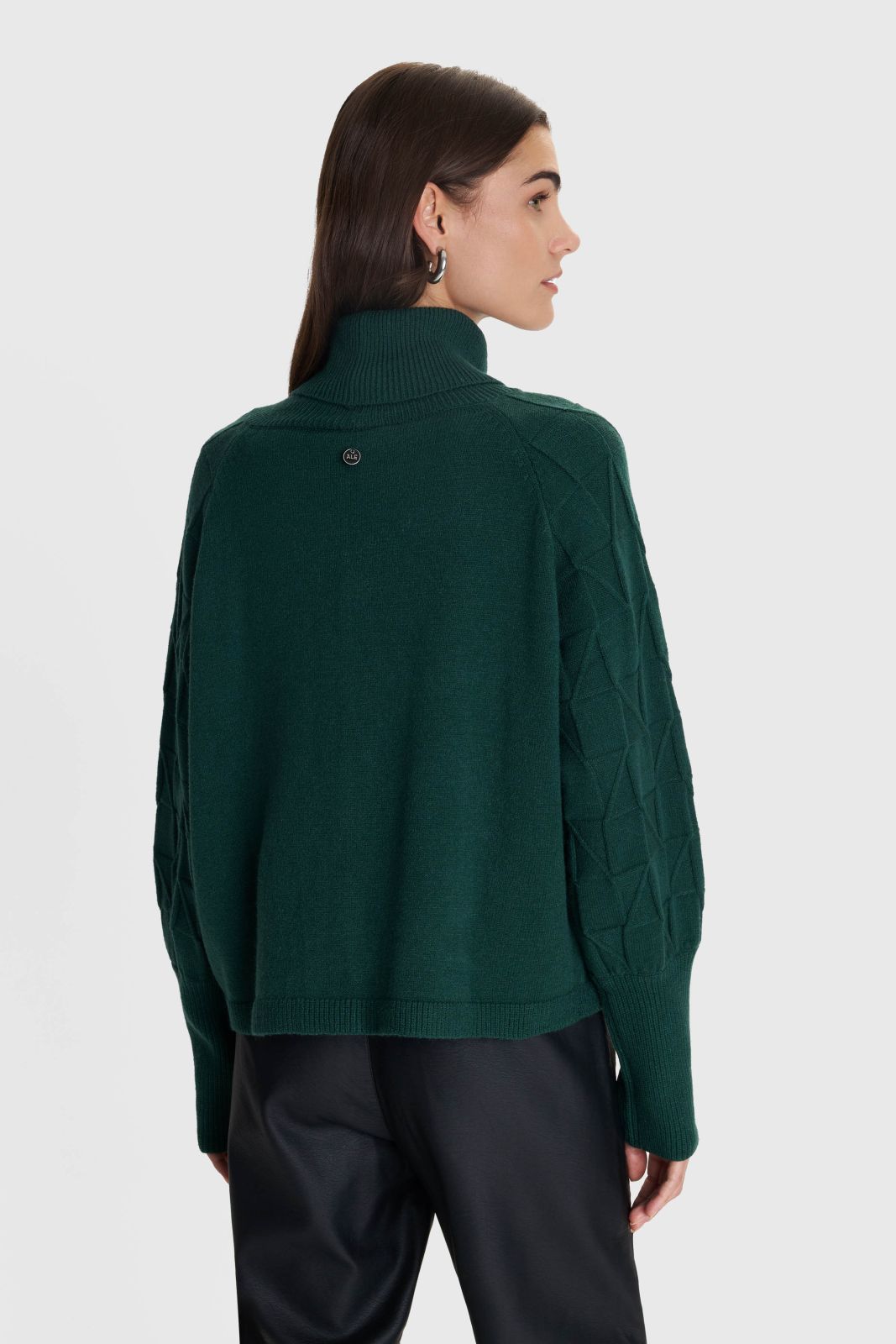 ALE - Pulover kafe dhe jeshile me jake golf dhe detaje ne menge