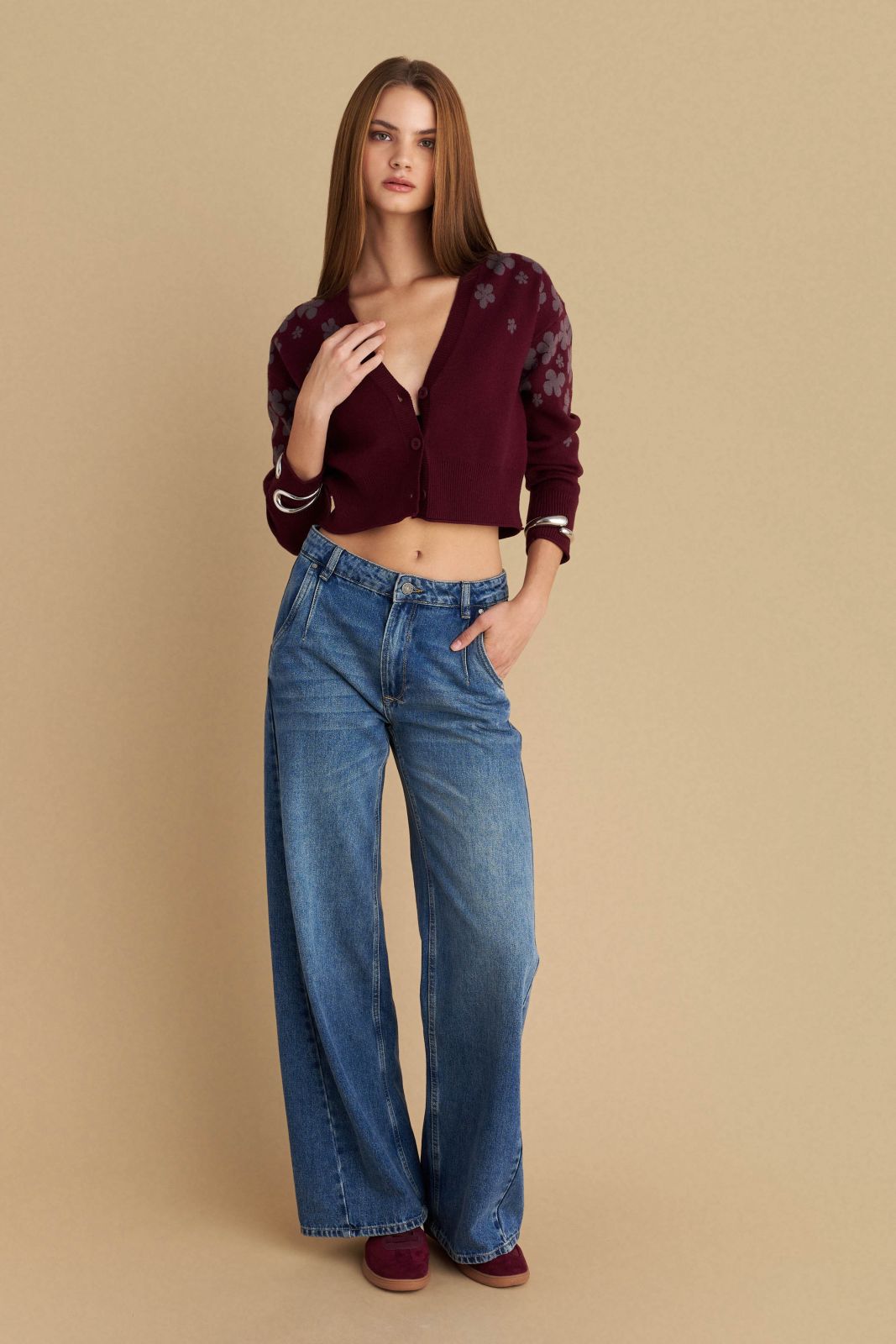 attrattivo - Cardigan i shkurter vishnje me printe florale