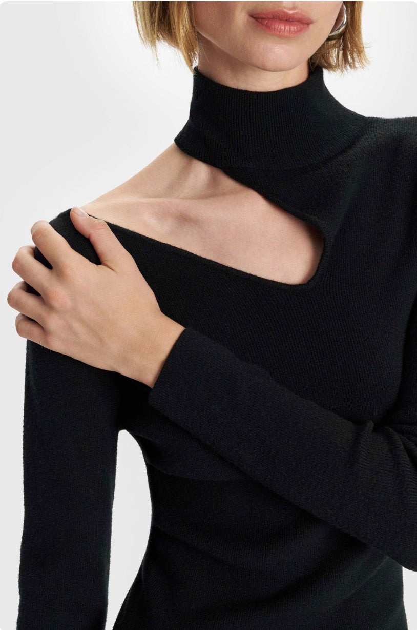 ALE - Bluze e zeze me prerje dekorative