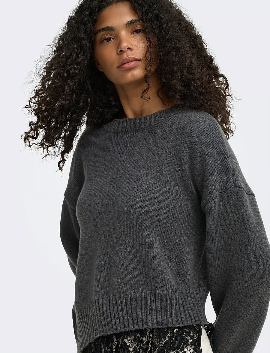 ONLY - Pulover gri me detaje dantelle