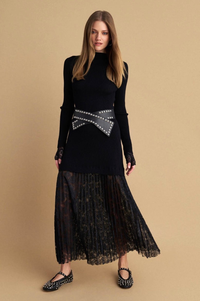 attrattivo - Fustan i zi me thurje dhe detaje tyli