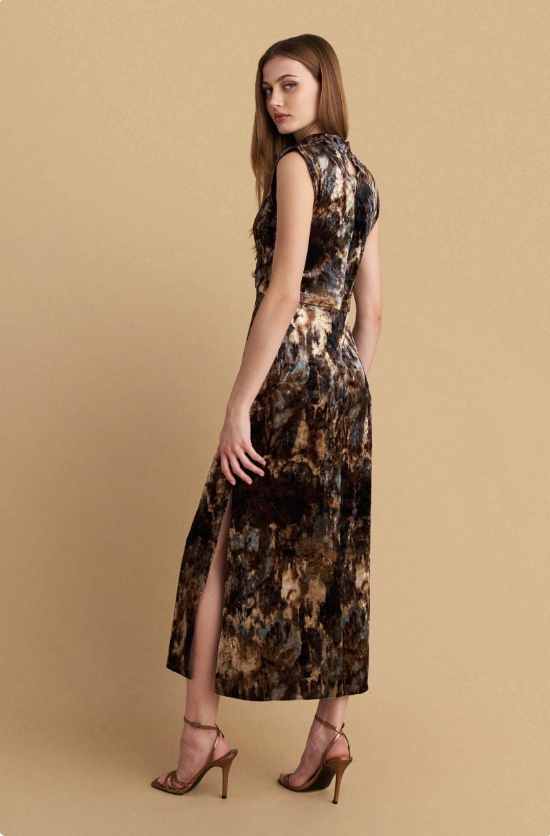 attrattivo - Fustan i gjate velvet me printe shumengjyreshe