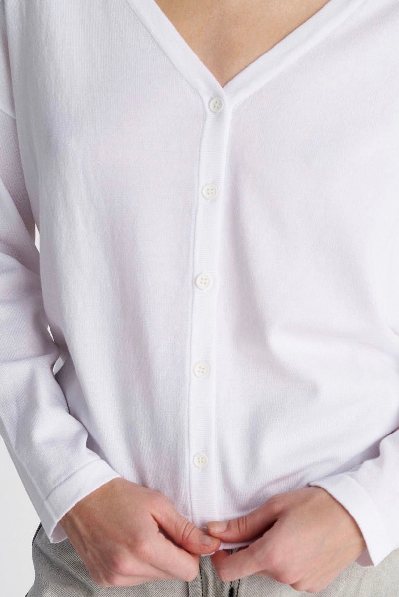 ALE - Triko pambuku e bardhe me kopsa